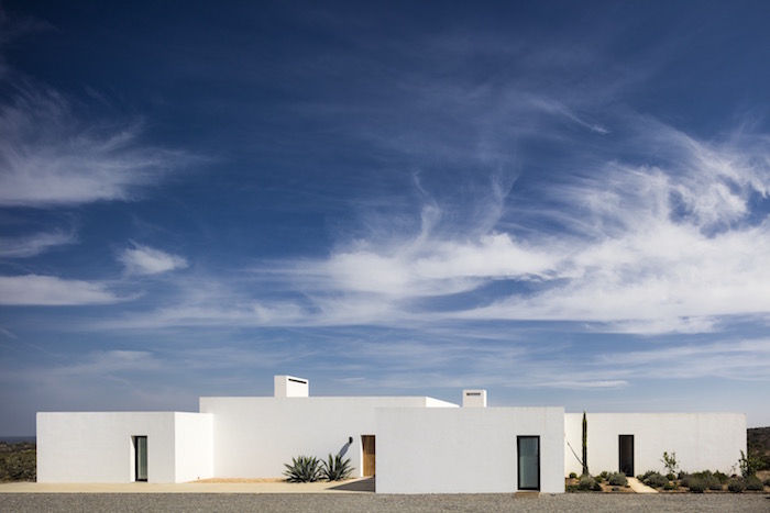 Inside a house in Portugal that combines Indoor and Outdoor living