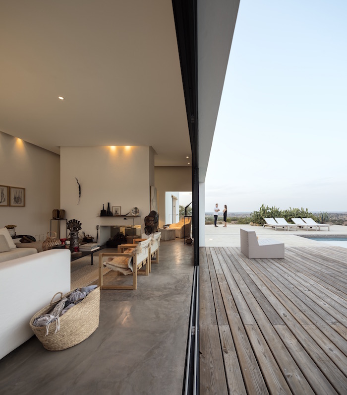 Inside a house in Portugal that combines Indoor and Outdoor living