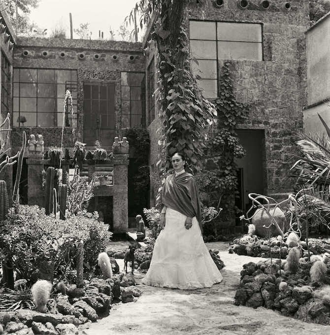 Frida Kahlo: The Gisèle Freund Photographs