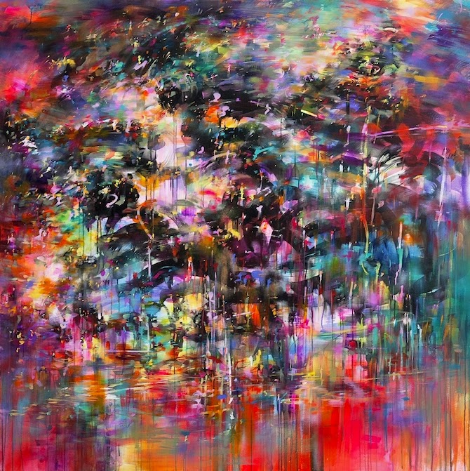 Using mostly acrylic and spray paints, Mr Jago’s work is colorful, mesmerizing, and futuristic.