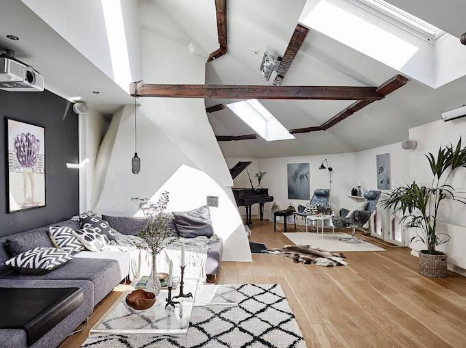 Bright and Spacious Attic Apartment