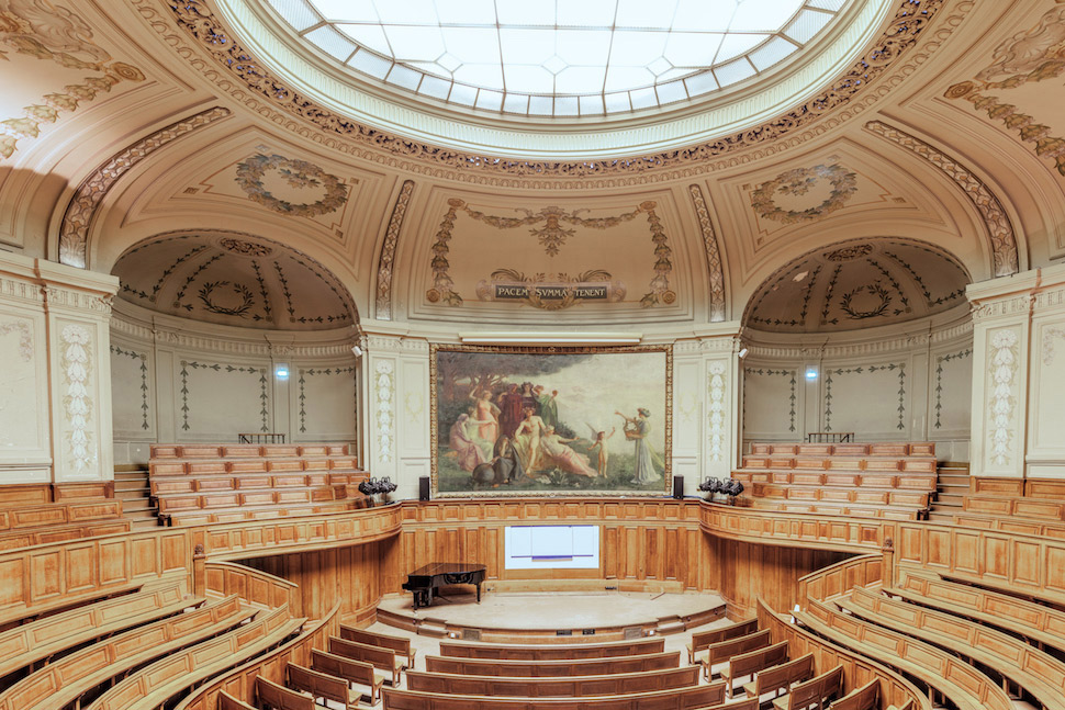 Stunning photographs of La Sorbonne in Paris, France: Paris-based photographer Ludwig Favre captures beauty of amphitheaters at the Paris-Sorbonne University.